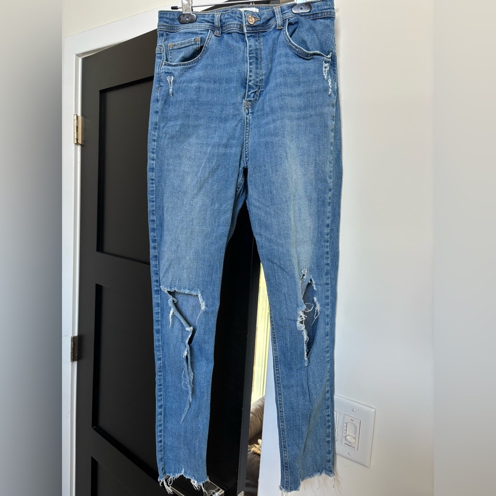 Zara Straight Leg Distressed Jeans
